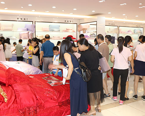 2018秋冬新品发布会