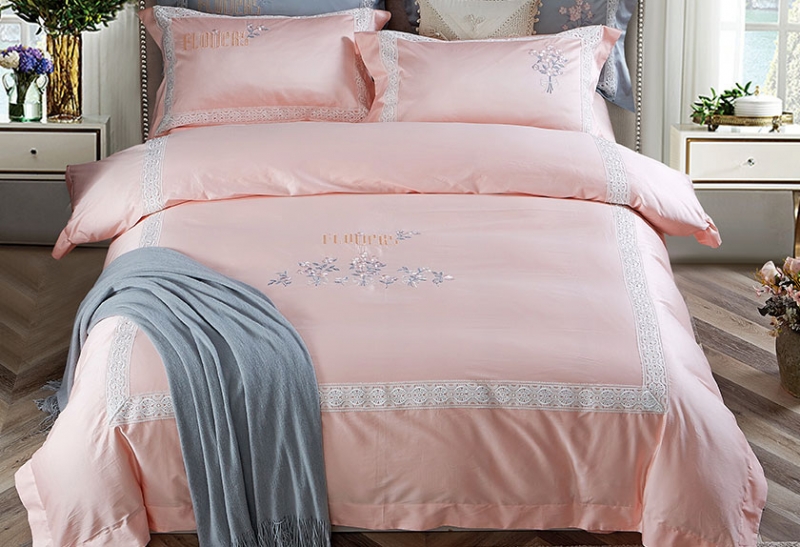 床上用品四件套厂家的床笠的尺寸该如何选择？